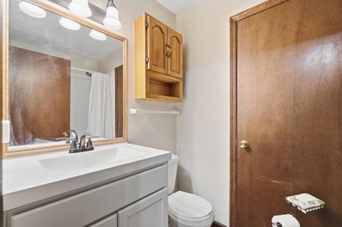 Tiny photo for 4052 Sequoia Avenue, Grove City, OH 43123 (MLS # 226032833)