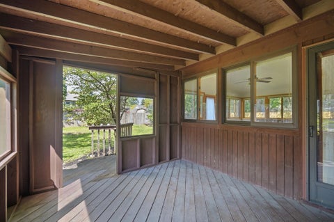 Tiny photo for 4052 Sequoia Avenue, Grove City, OH 43123 (MLS # 226032833)
