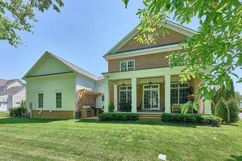 Tiny photo for 7100 Oxford Loop N, New Albany, OH 43054 (MLS # 226020080)