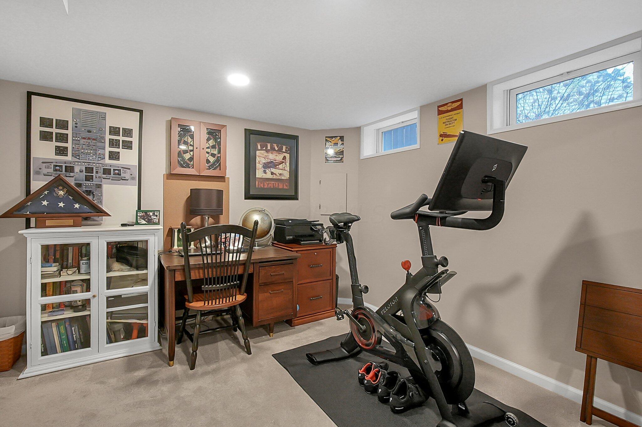 6010 Mcintyre Drive, Dublin, Ohio image 20