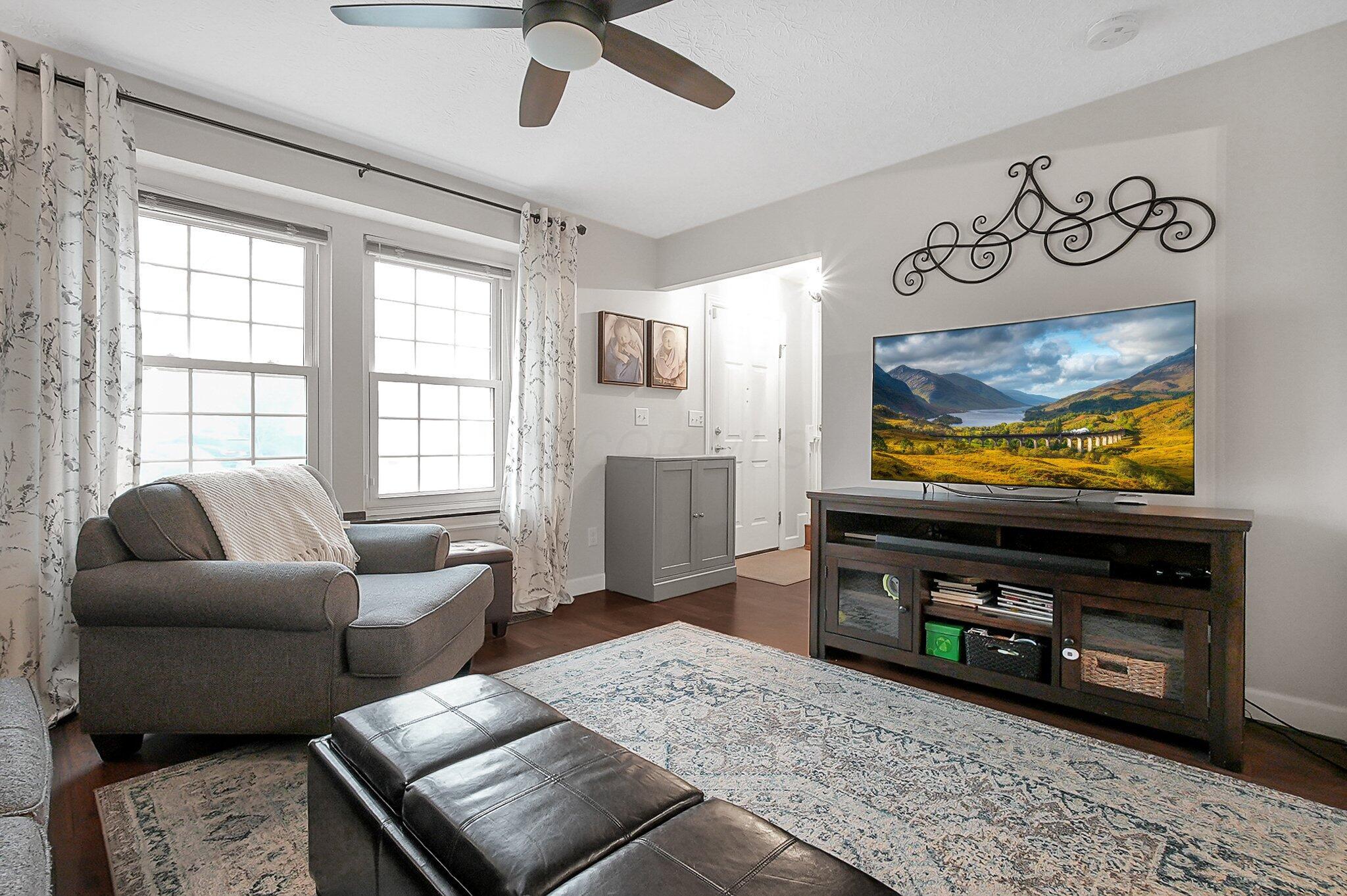 6010 Mcintyre Drive, Dublin, Ohio image 4