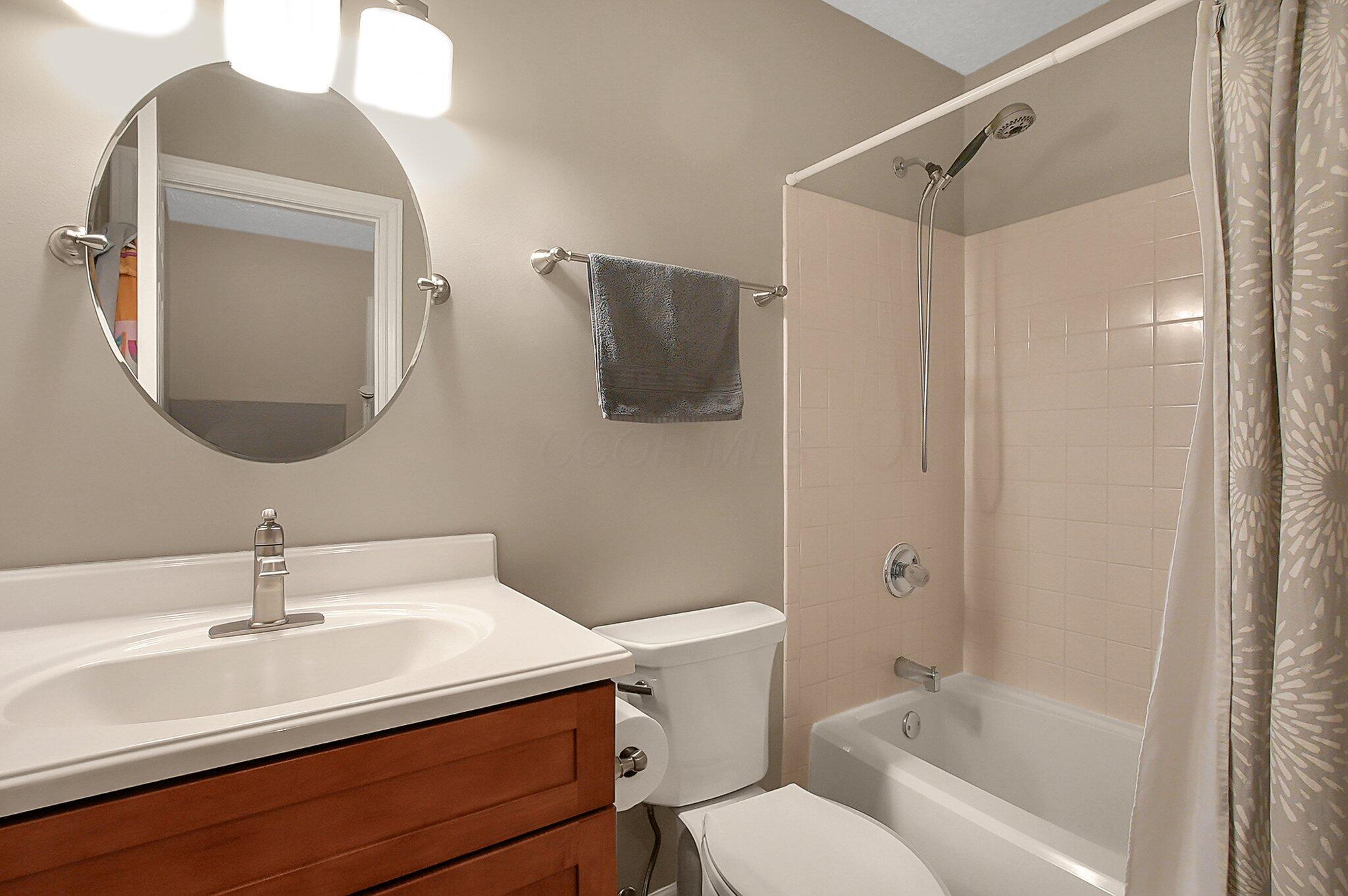 6010 Mcintyre Drive, Dublin, Ohio image 12