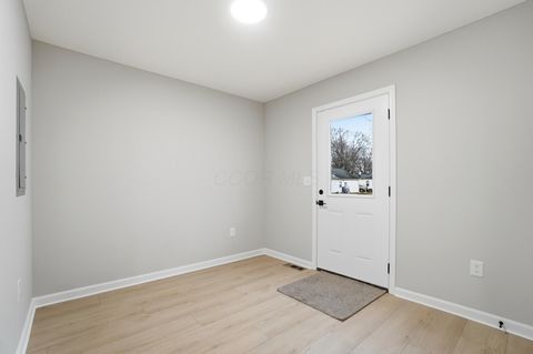 Tiny photo for 817 John Street, Washington Court House, OH 43160 (MLS # 226007045)