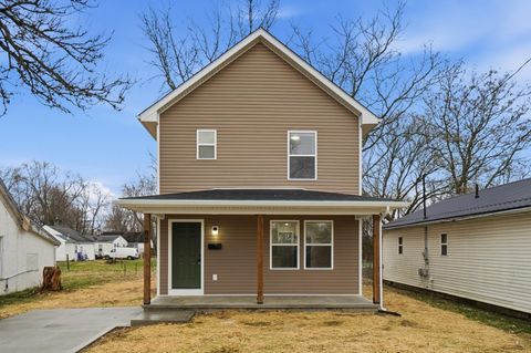 Tiny photo for 817 John Street, Washington Court House, OH 43160 (MLS # 226007045)