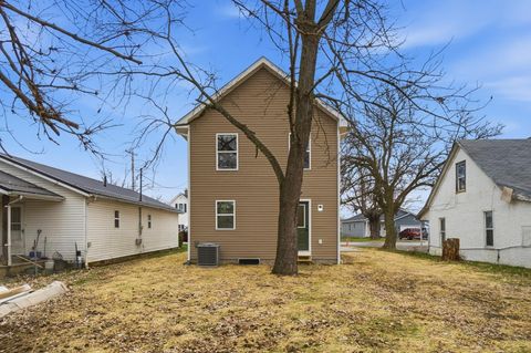 Tiny photo for 817 John Street, Washington Court House, OH 43160 (MLS # 226007045)