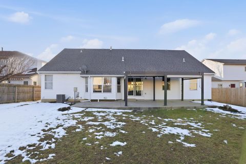 Tiny photo for 3548 Haywood Court, Pickerington, OH 43147 (MLS # 226004264)