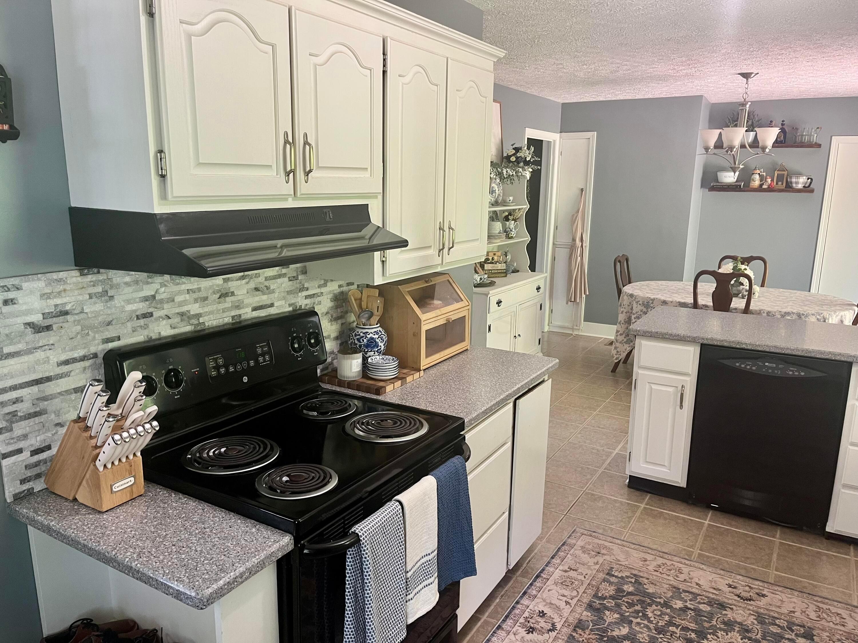3579 Sharon Valley Road, Newark, Ohio image 20