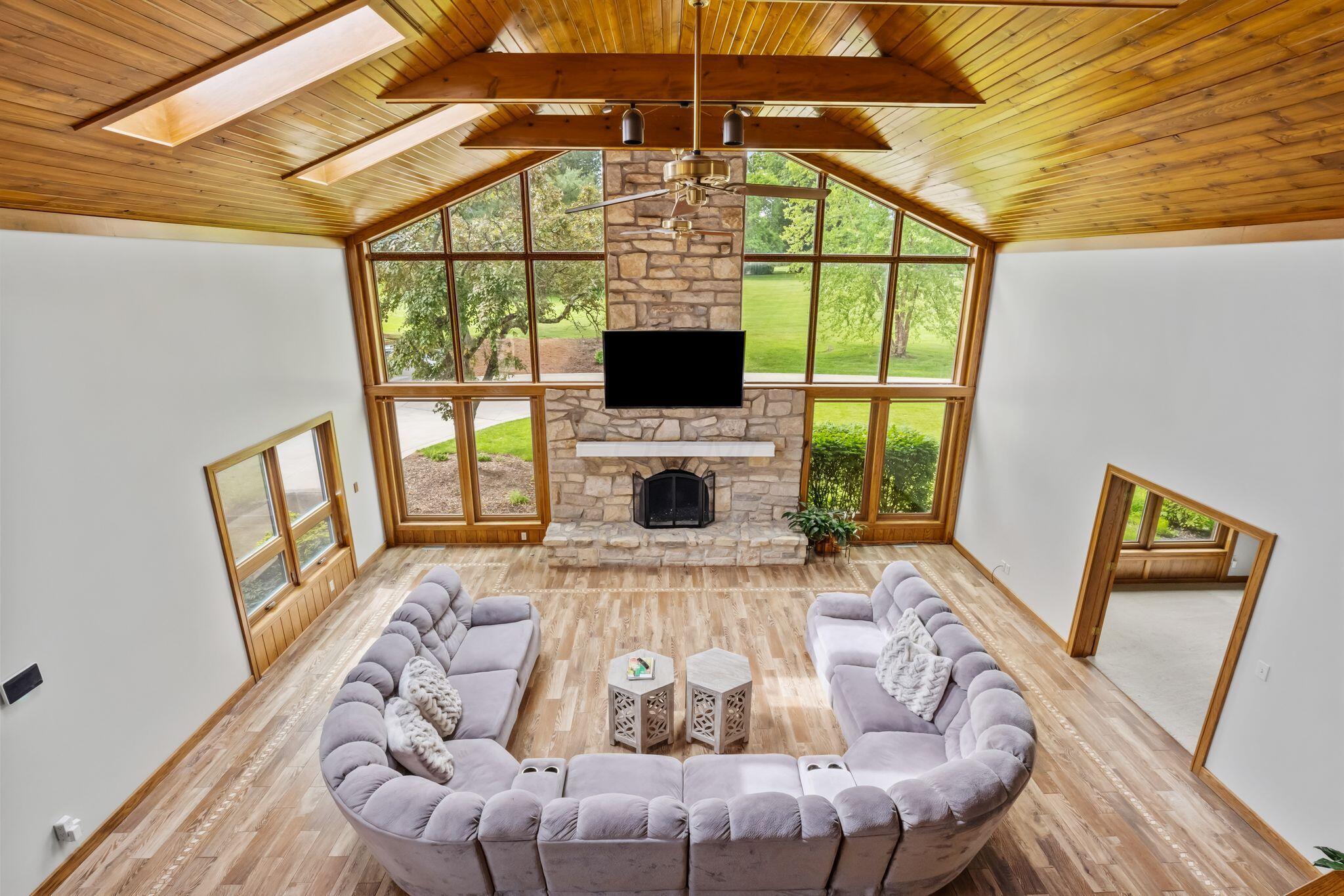4528 Ravine Drive