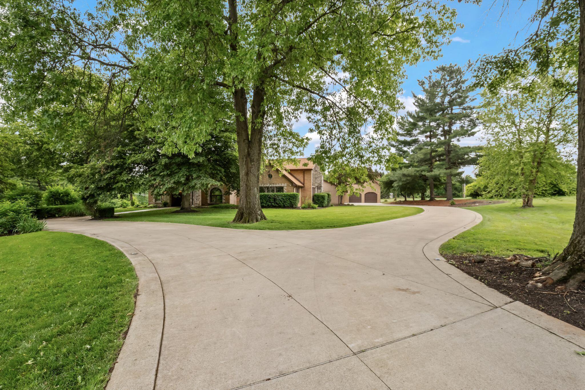 4528 Ravine Drive
