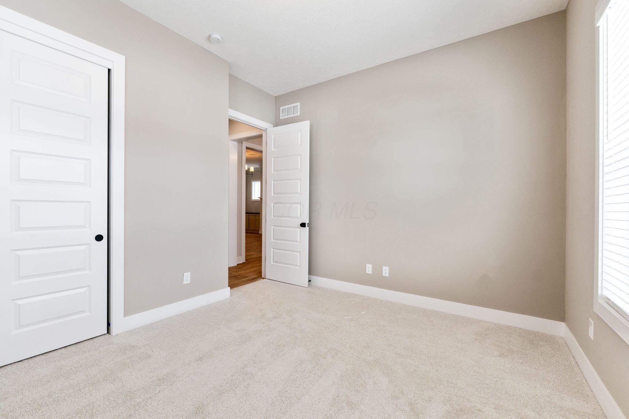 5599 Piatt Road, Lewis Center, Ohio image 32
