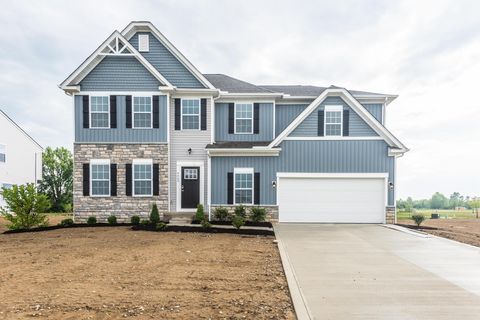 Photo of 4460 Belle Apple Street, Grove City, OH 43123 (MLS # 225046324)