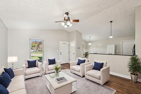 Tiny photo for 2013 Summit Row Boulevard, Powell, OH 43065 (MLS # 225039645)