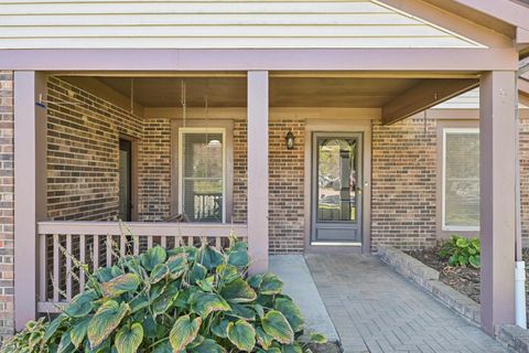 Tiny photo for 2013 Summit Row Boulevard, Powell, OH 43065 (MLS # 225039645)
