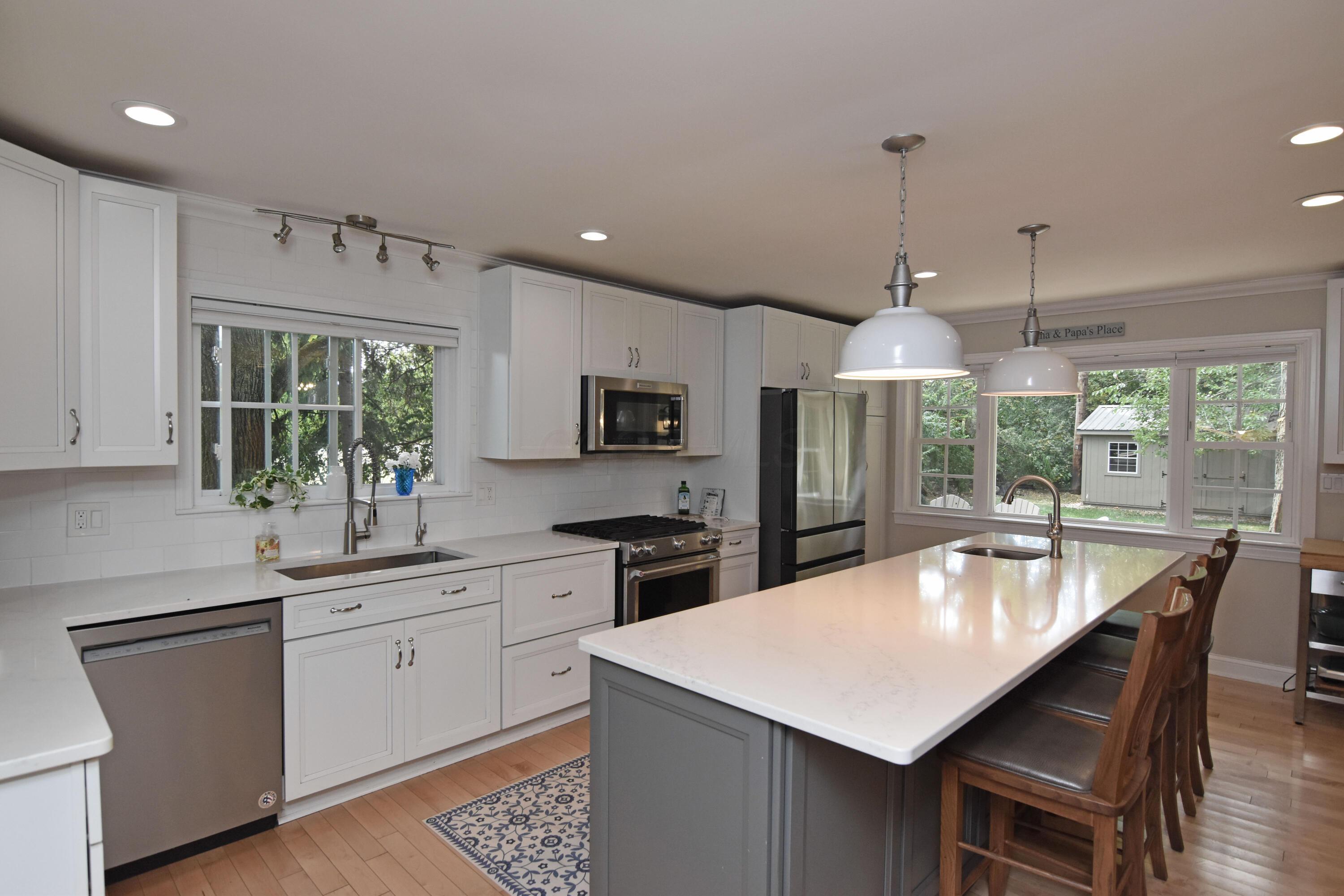 Dublin, Ohio 43016, United States, 3 Bedrooms Bedrooms, ,3 BathroomsBathrooms,Residential,Active,214022