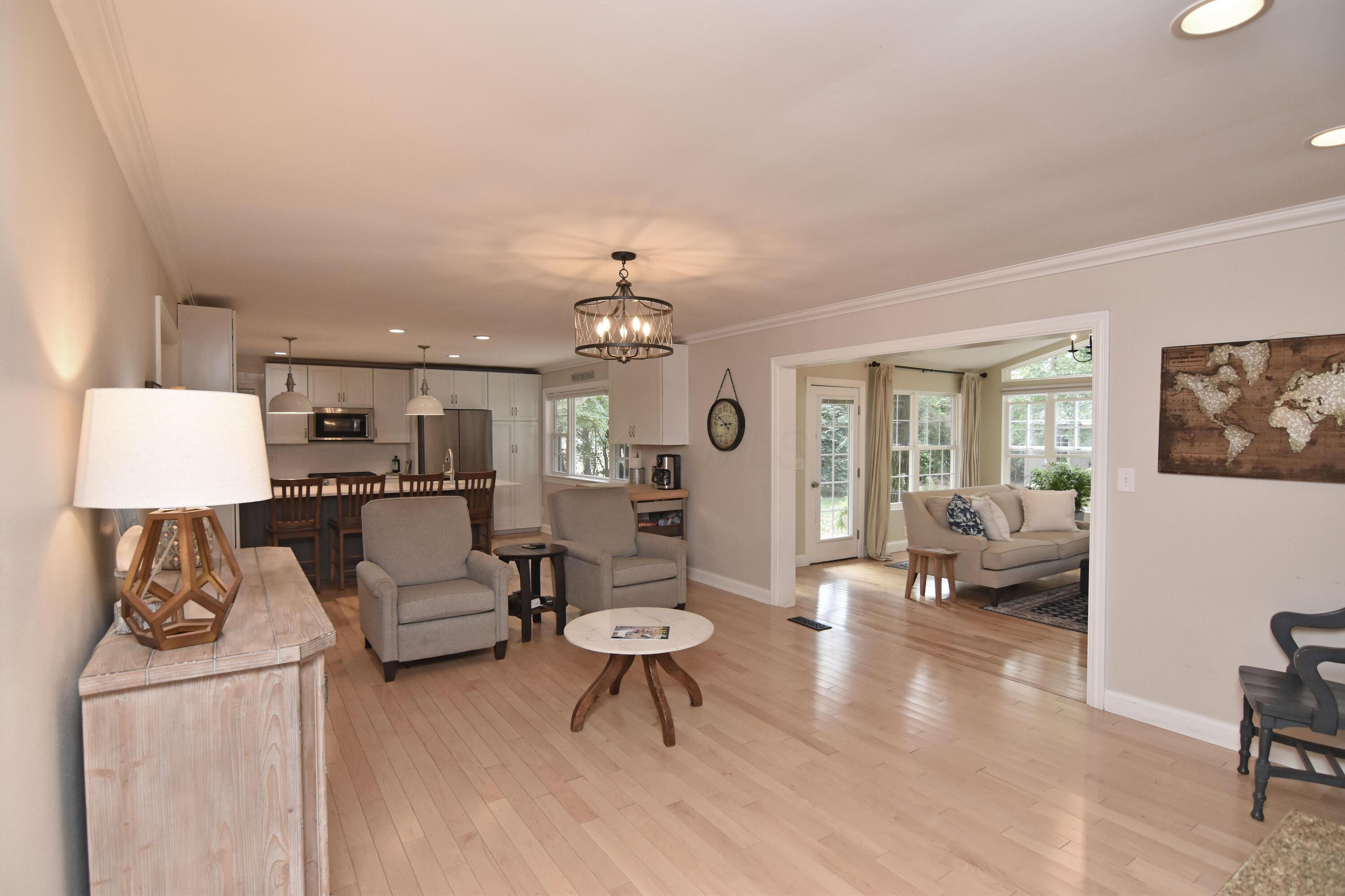 Dublin, Ohio 43016, United States, 3 Bedrooms Bedrooms, ,3 BathroomsBathrooms,Residential,Active,214022