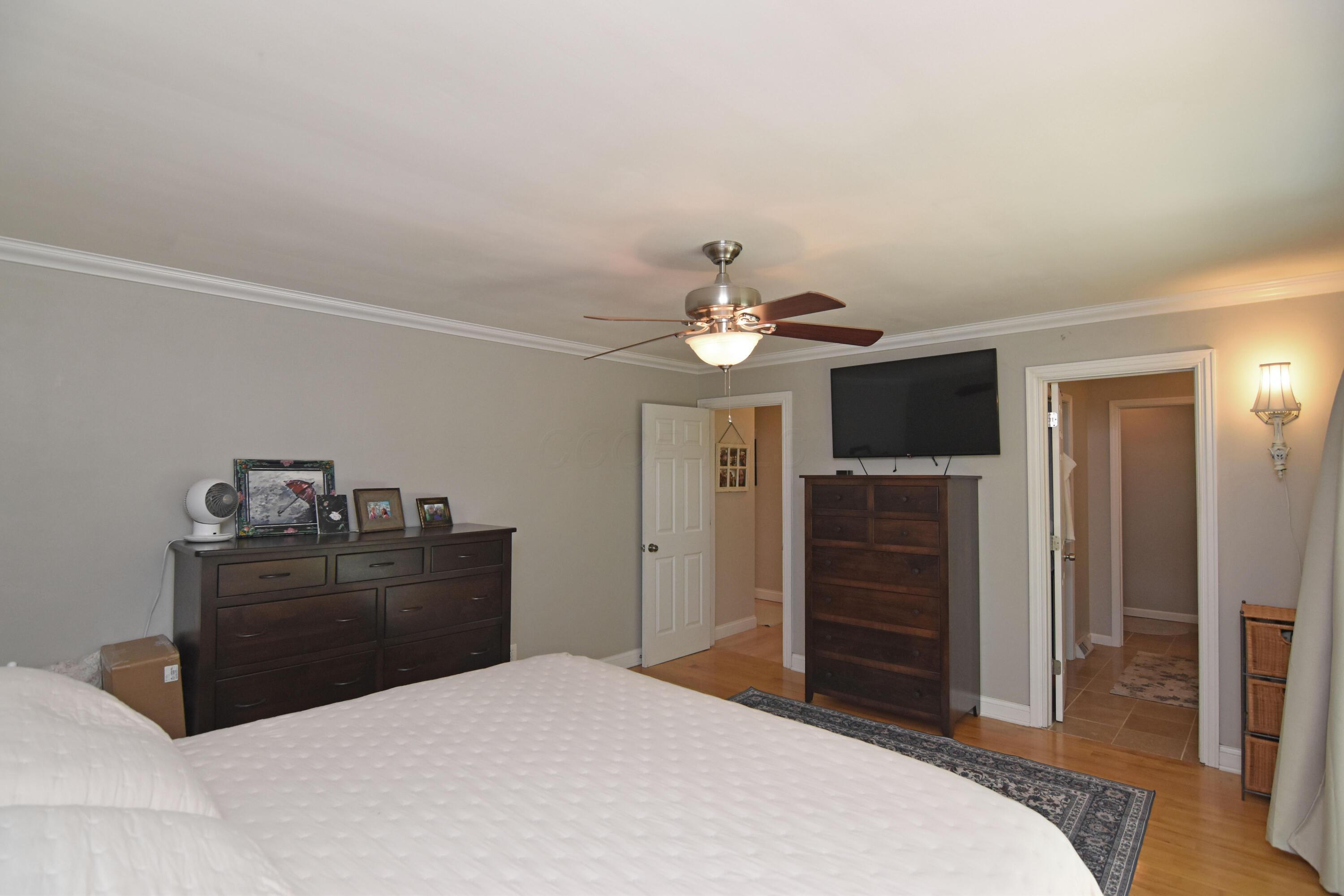 Dublin, Ohio 43016, United States, 3 Bedrooms Bedrooms, ,3 BathroomsBathrooms,Residential,Active,214022