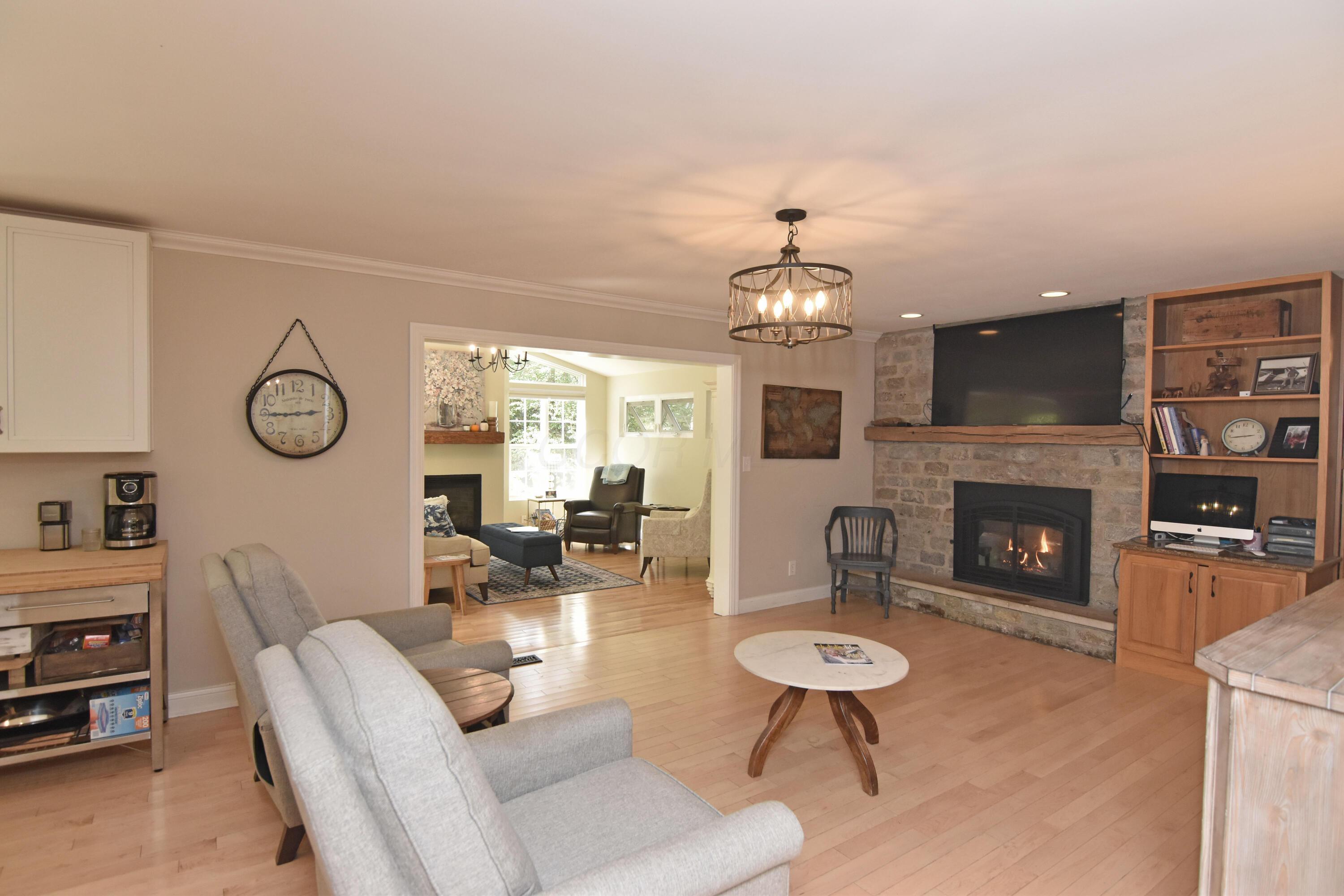 Dublin, Ohio 43016, United States, 3 Bedrooms Bedrooms, ,3 BathroomsBathrooms,Residential,Active,214022