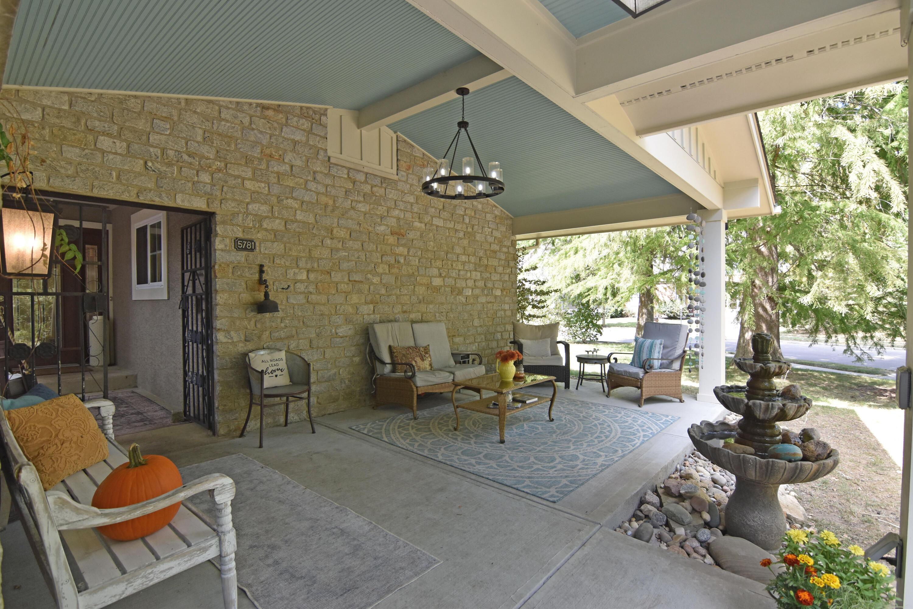 Dublin, Ohio 43016, United States, 3 Bedrooms Bedrooms, ,3 BathroomsBathrooms,Residential,Active,214022