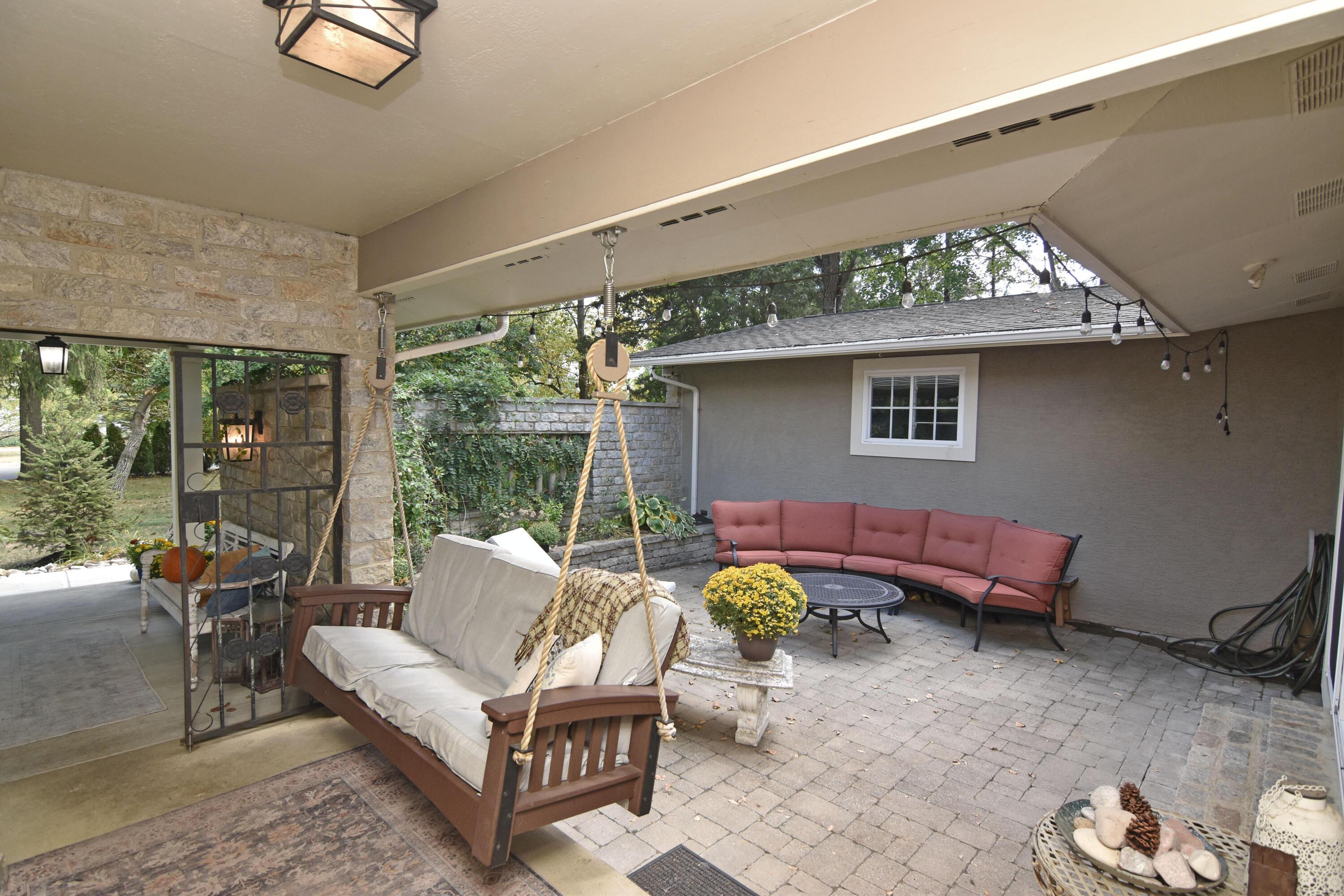 Dublin, Ohio 43016, United States, 3 Bedrooms Bedrooms, ,3 BathroomsBathrooms,Residential,Active,214022