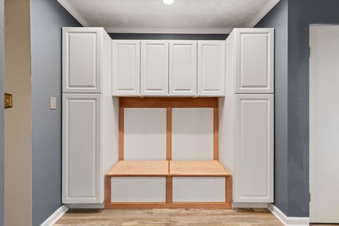 Tiny photo for 1414 Alvina Drive, Columbus, OH 43229 (MLS # 226000642)