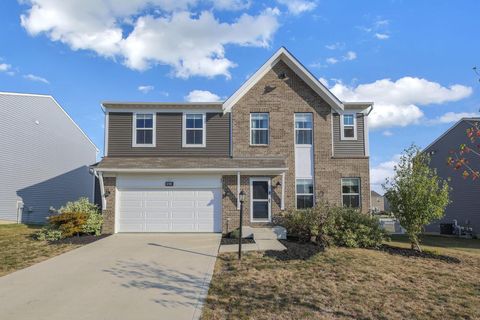 Photo of 1730 Dickson Drive, Marysville, OH 43040 (MLS # 225035574)