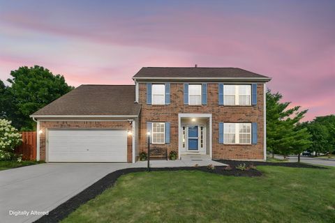 Photo of 1540 Whitcombe Way, Columbus, OH 43228 (MLS # 226027461)
