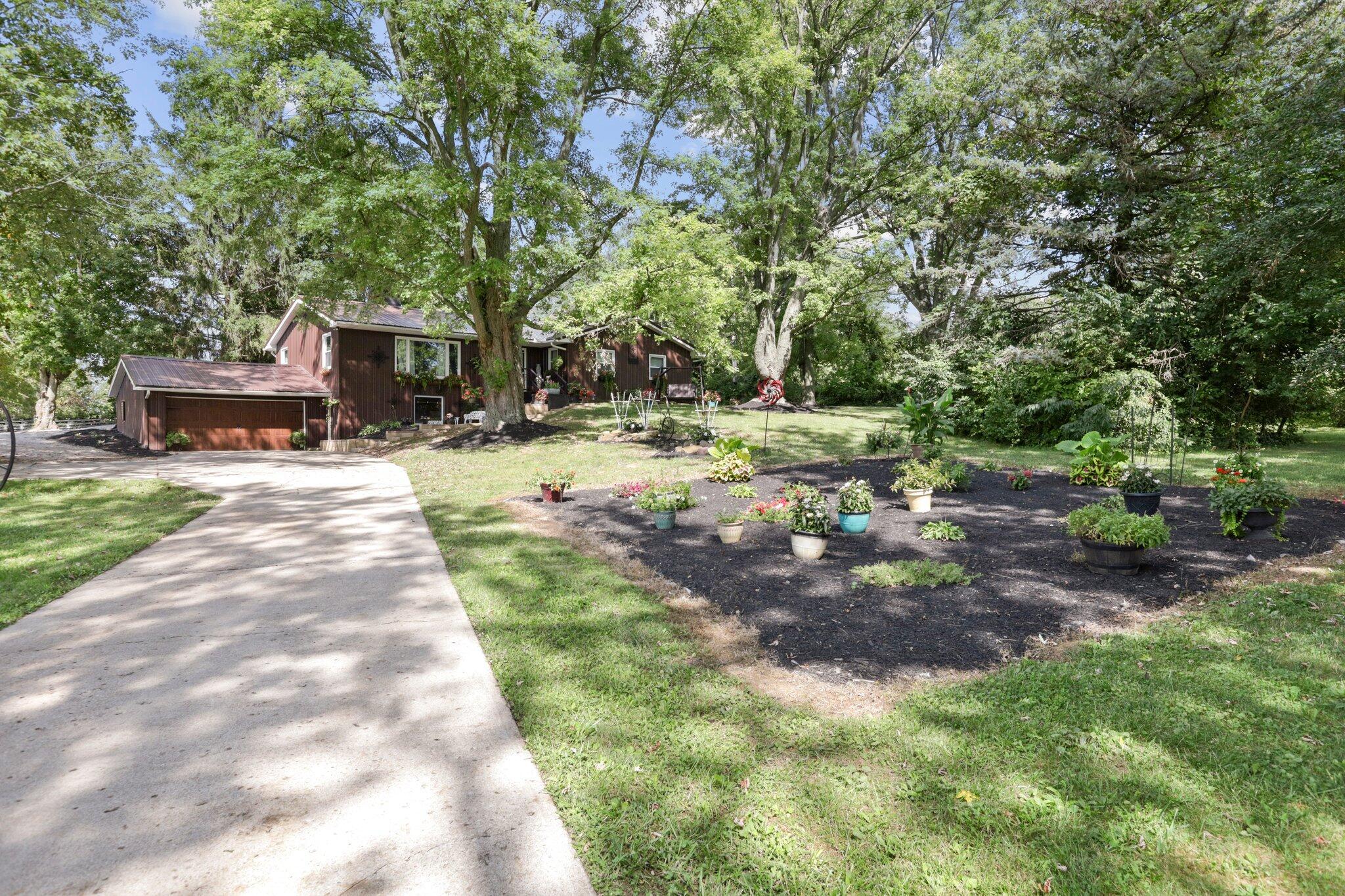 190 Marquette Drive, Lancaster, Ohio image 6