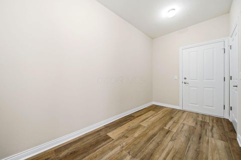 Tiny photo for 5485 Welbourne Place 3 #3, New Albany, OH 43054 (MLS # 226014617)