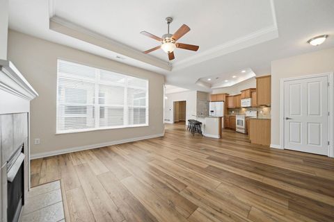 Tiny photo for 5485 Welbourne Place 3 #3, New Albany, OH 43054 (MLS # 226014617)