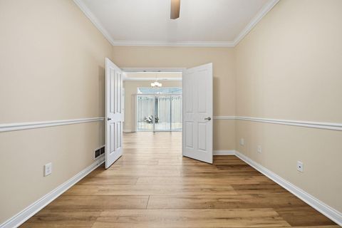 Tiny photo for 5485 Welbourne Place 3 #3, New Albany, OH 43054 (MLS # 226014617)