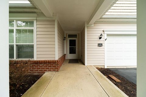 Tiny photo for 5485 Welbourne Place 3 #3, New Albany, OH 43054 (MLS # 226014617)