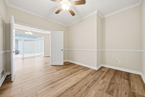 Tiny photo for 5485 Welbourne Place 3 #3, New Albany, OH 43054 (MLS # 226014617)