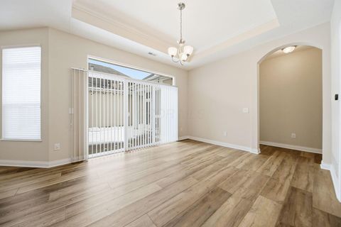 Tiny photo for 5485 Welbourne Place 3 #3, New Albany, OH 43054 (MLS # 226014617)