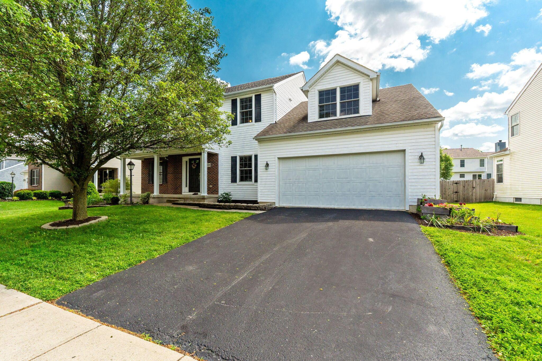 1828 Chiprock Drive, Marysville, Ohio image 1