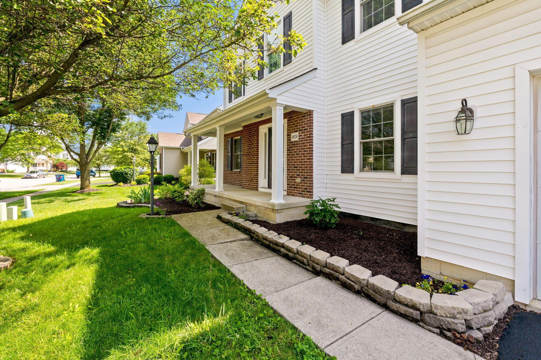 1828 Chiprock Drive, Marysville, Ohio image 5