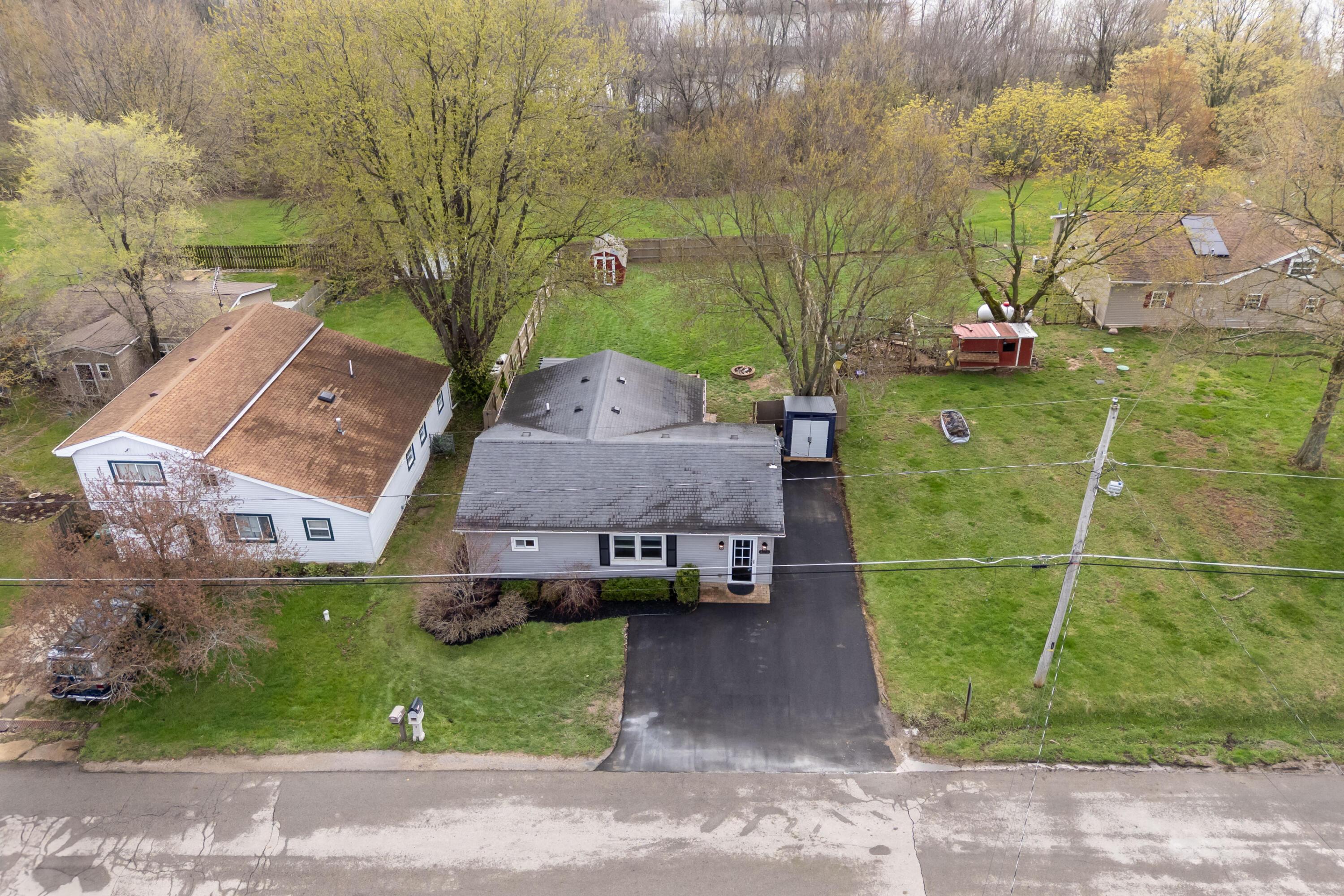 4015 Sycamore Lane, London, Ohio image 32