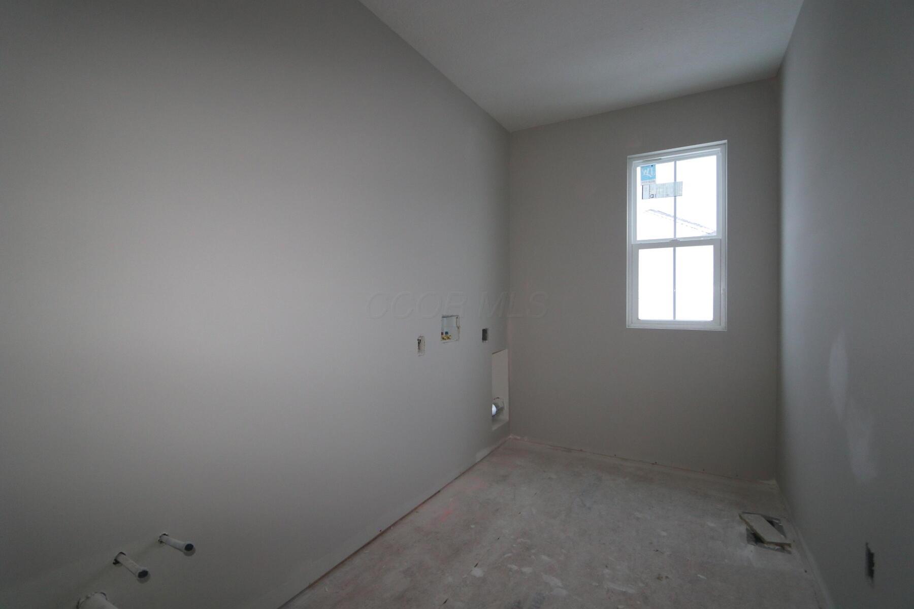 6656 Ardennes Loop, Hilliard, Ohio image 6