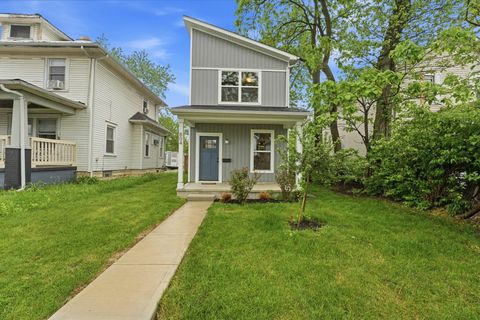 Photo of 804 Gibbard Avenue, Columbus, OH 43201 (MLS # 226014598)