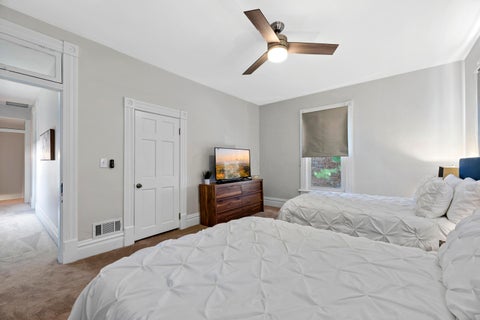 Tiny photo for 374 E Whittier Street, Columbus, OH 43206 (MLS # 226024922)