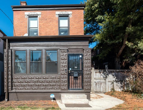 Tiny photo for 374 E Whittier Street, Columbus, OH 43206 (MLS # 226024922)