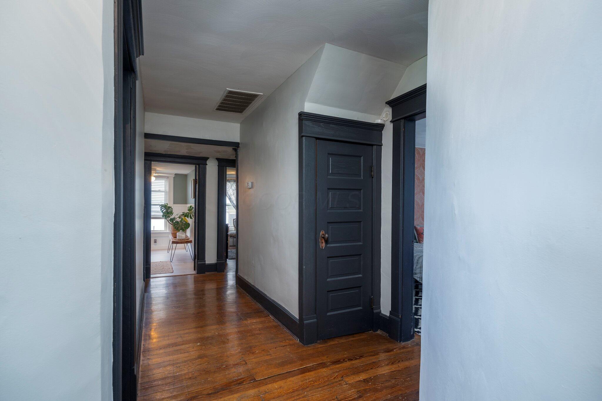 10916 Edgefield Road #NW, Jeffersonville, Ohio image 46