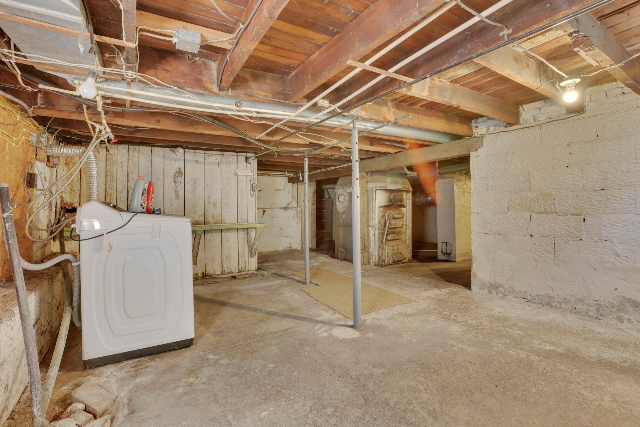 531 W Brown Street, New Lexington, Ohio image 26
