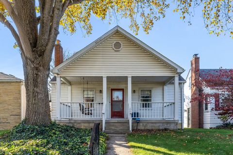 Photo of 119 N Westgate Avenue, Columbus, OH 43204 (MLS # 225041884)