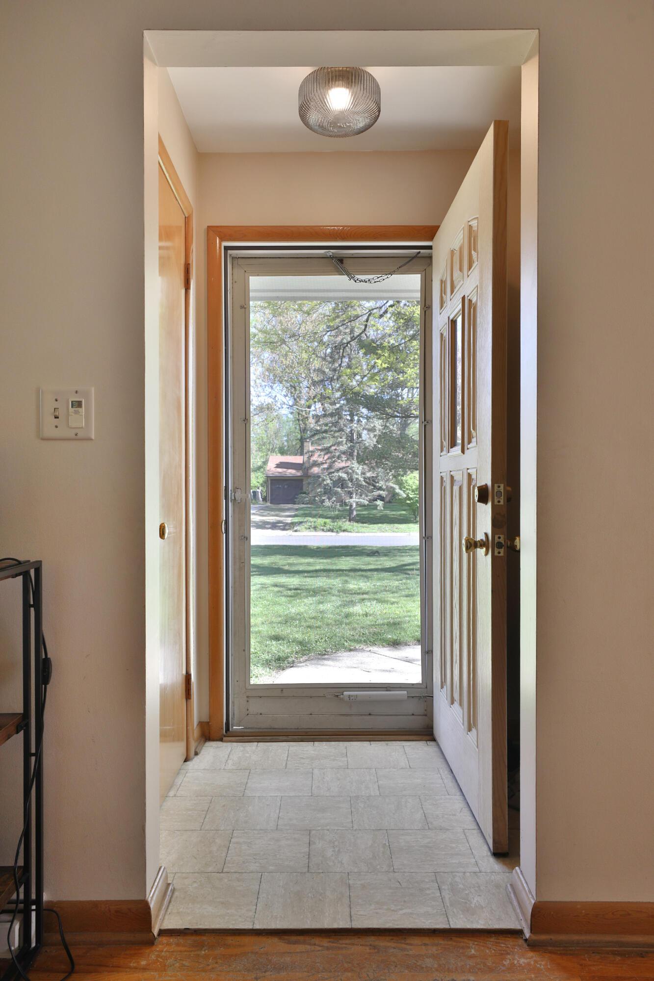 1285 Norris Drive, Columbus, Ohio image 5