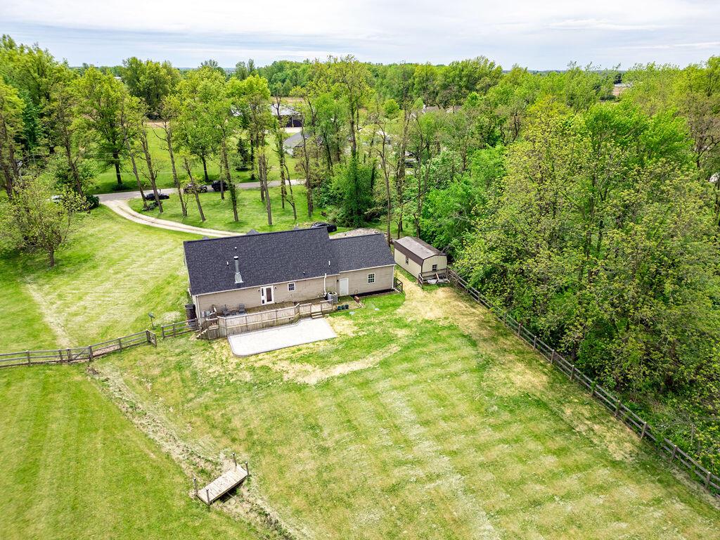 8950 Woodhaven Road, Johnstown, Ohio image 33
