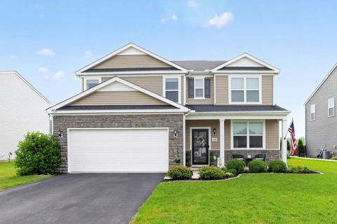Photo of 1170 Lake Forest Drive, Hebron, OH 43025 (MLS # 226025196)