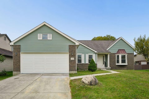 Photo of 1545 Raspberry Run Drive, Columbus, OH 43204 (MLS # 226039232)