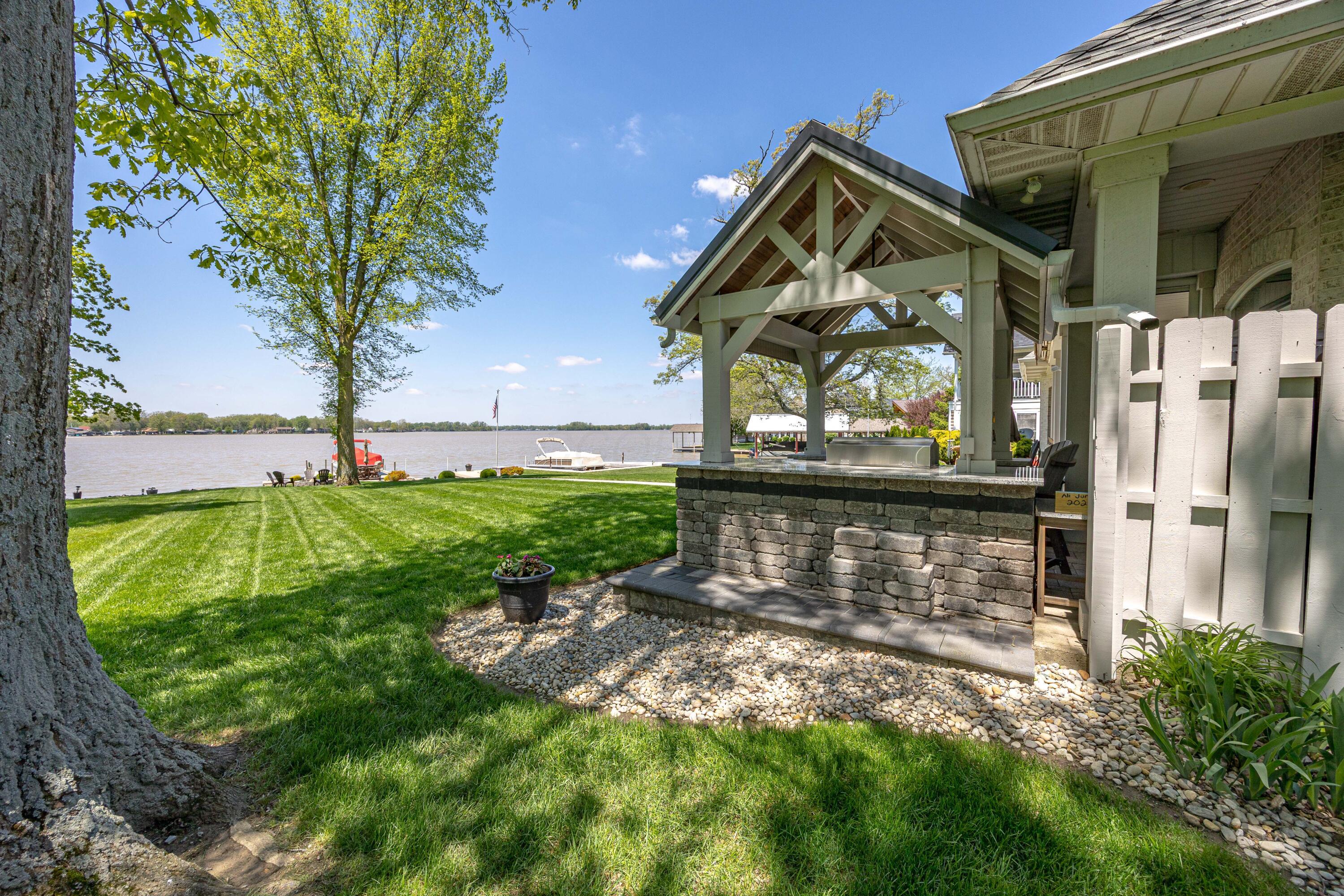 9329 Breezy Way, Belle Center, Ohio image 4