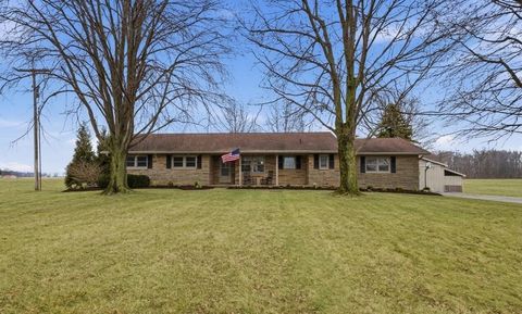 Photo of 3189 State Route 61, Crestline, OH 44827 (MLS # 226006475)