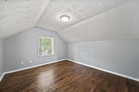 Tiny photo for 1000 Colgate Road, Columbus, OH 43213 (MLS # 226027394)